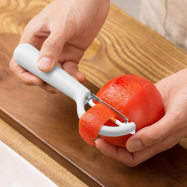 Ultra Sharp Fruit and Vegetable Peeler