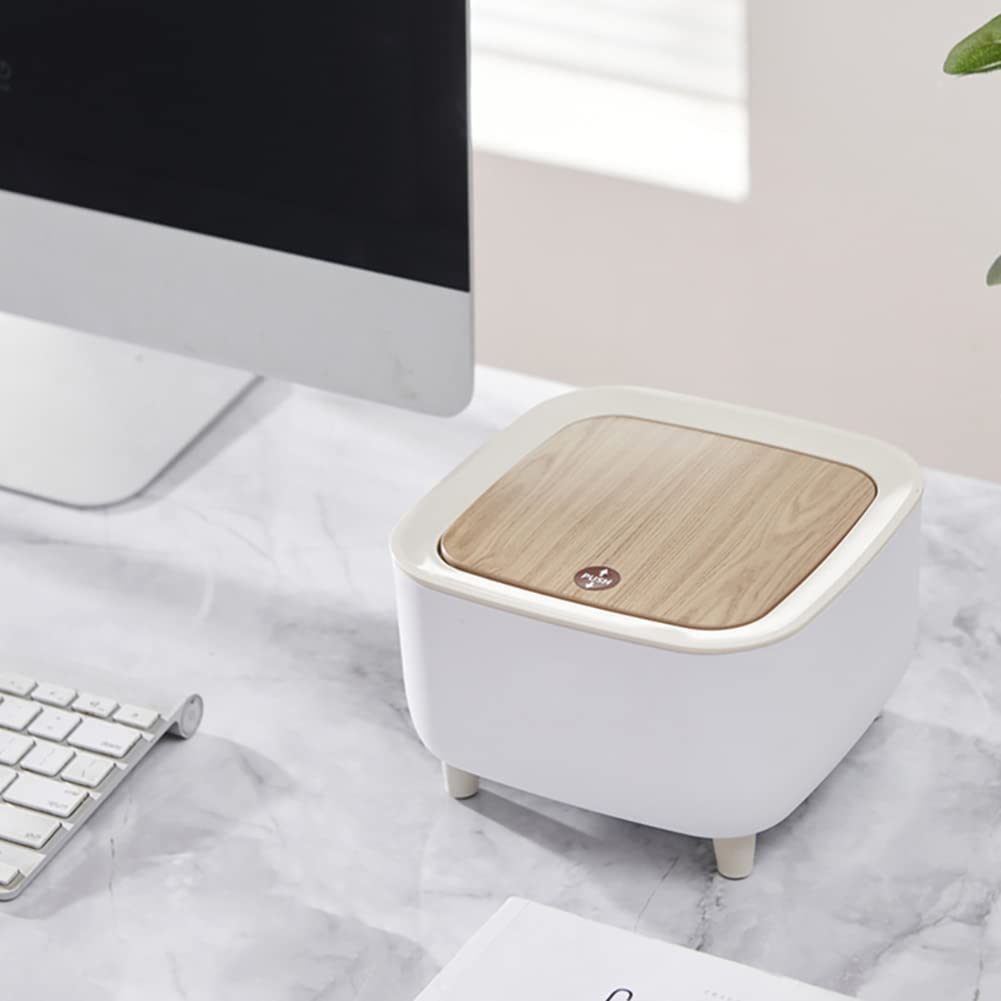 Mini Trash Can is Placed on a desktop.