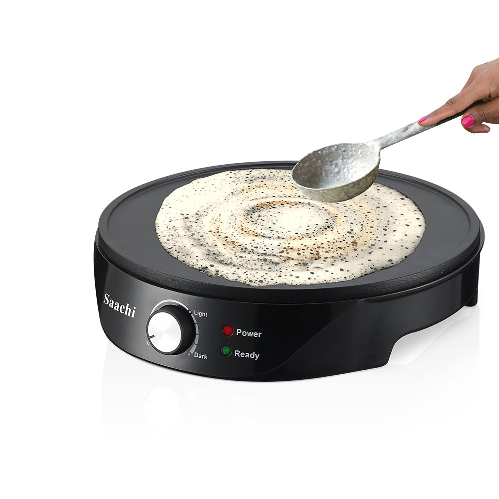 Someone is Making Dosa on Saachi Anjero / Crepe Maker - NL-CM-1863.