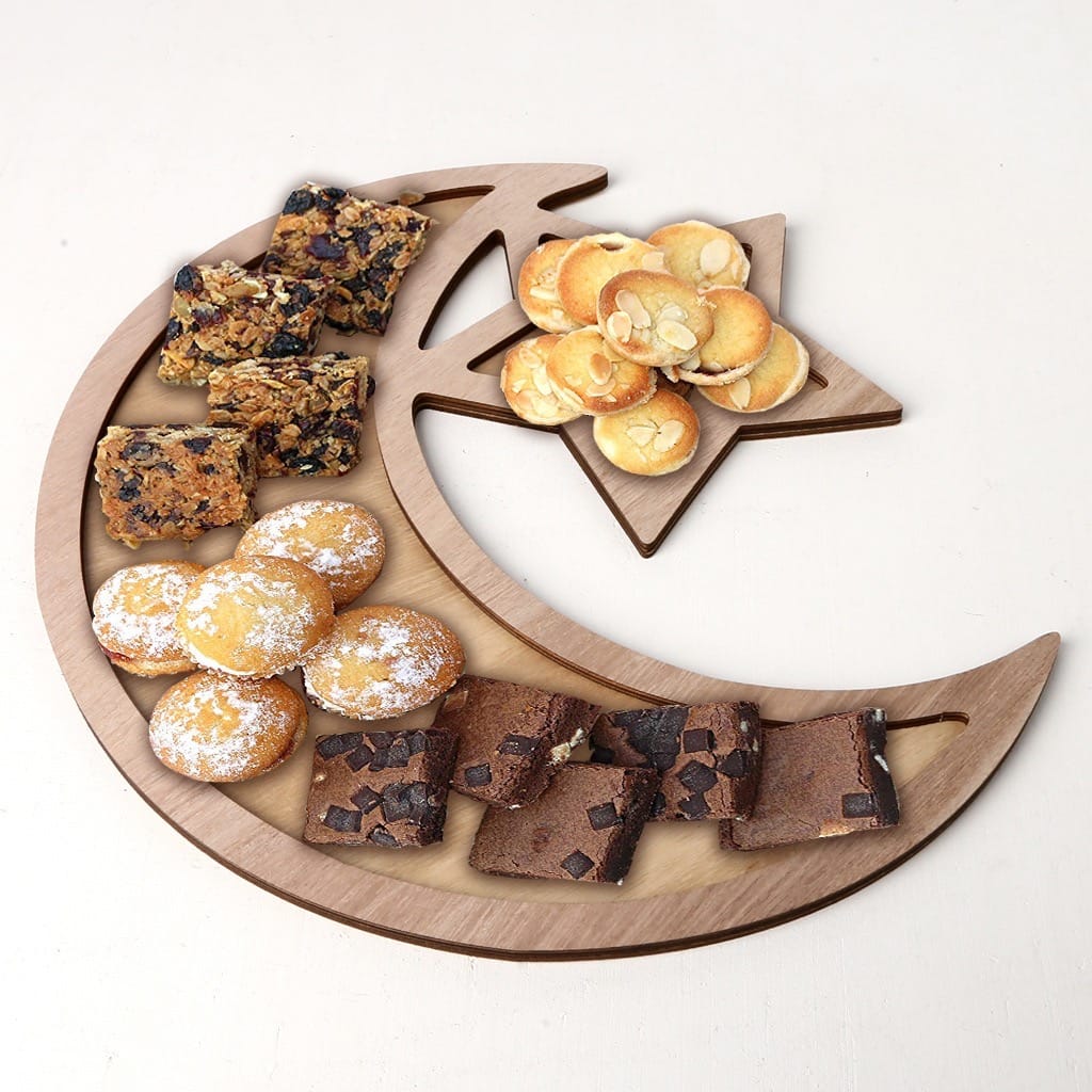 صينية حلويات مزينة خاصة بشهر رمضان